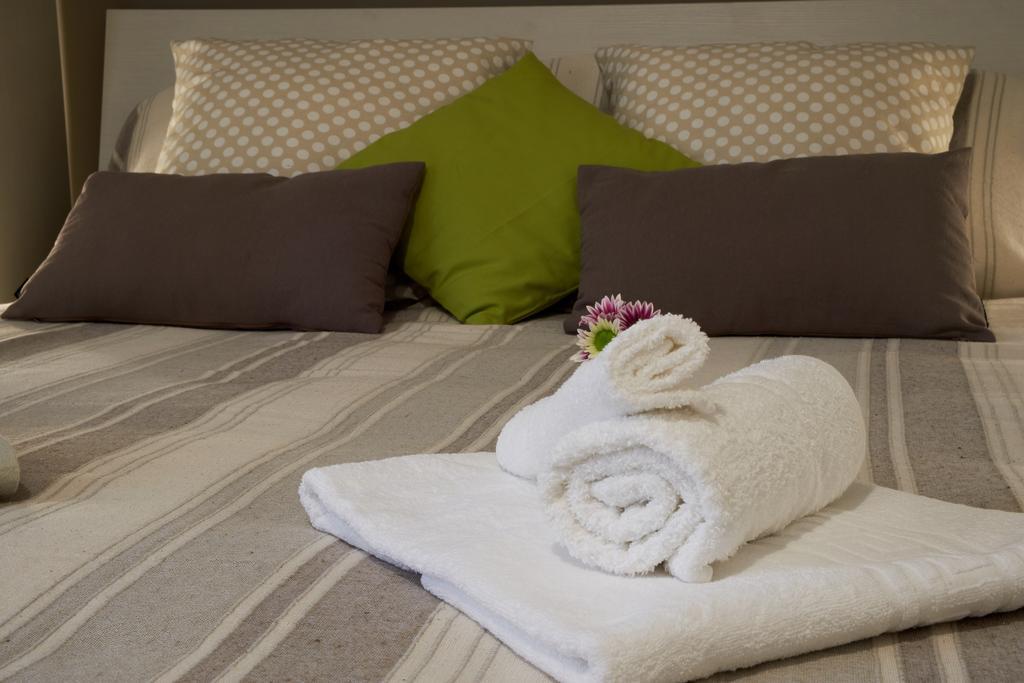 Casa Gaia Palermo Apartment ภายนอก รูปภาพ