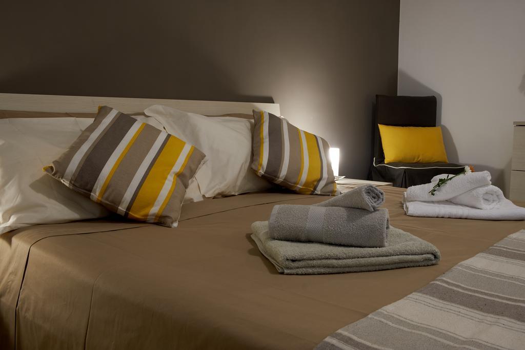 Casa Gaia Palermo Apartment ภายนอก รูปภาพ